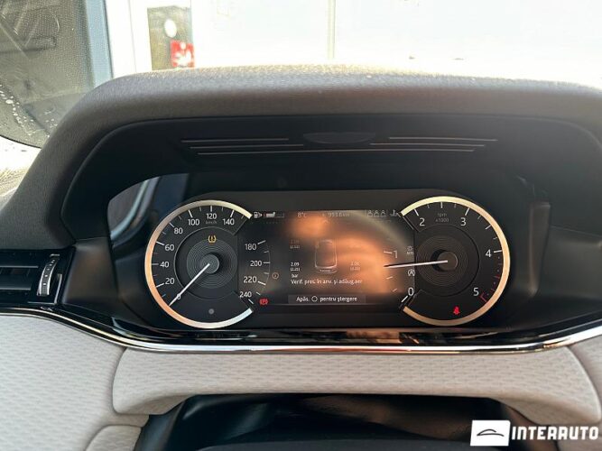 Land Rover Range Rover Evoque 44 interauto-car