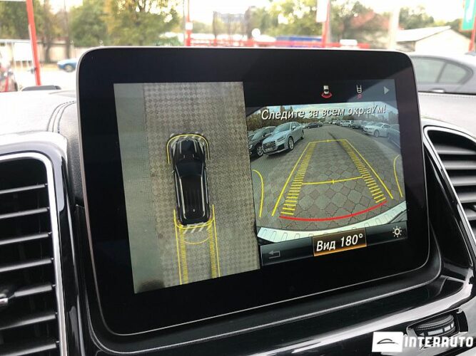 Mercedes GLE 550e 42 interauto-car