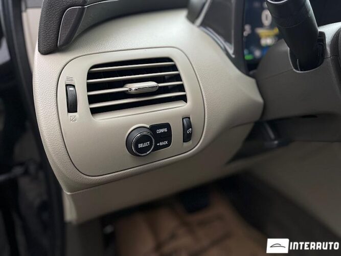 Chevrolet Volt 35 interauto-car
