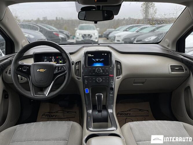 Chevrolet Volt 36 interauto-car