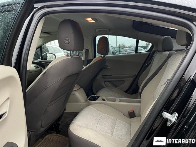 Chevrolet Volt 43 interauto-car