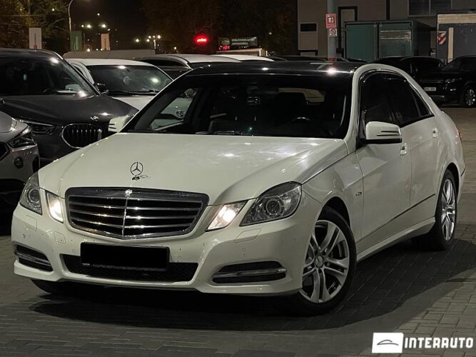 Mercedes E 200 28 interauto-car