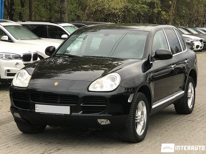 Porsche Cayenne S 32 interauto-car