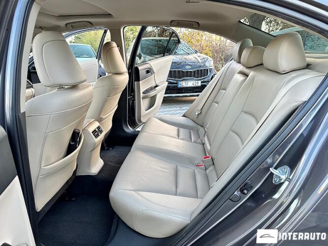 Honda Accord 41 interauto-car