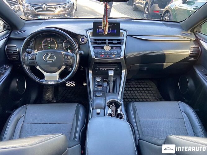 Lexus NX 300H 48 interauto-car
