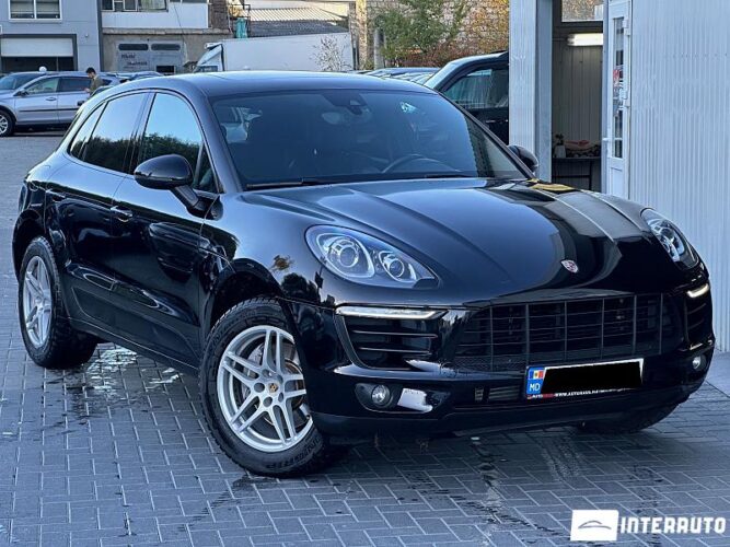 Porsche Macan 34 interauto-car