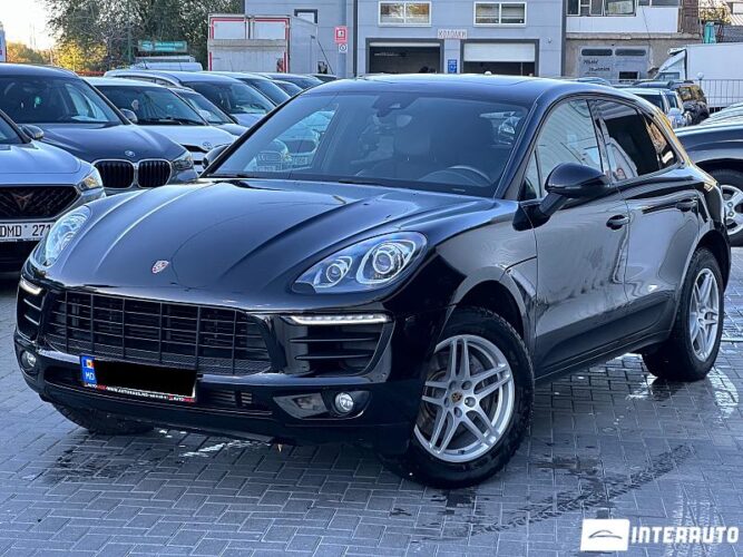 Porsche Macan 32 interauto-car