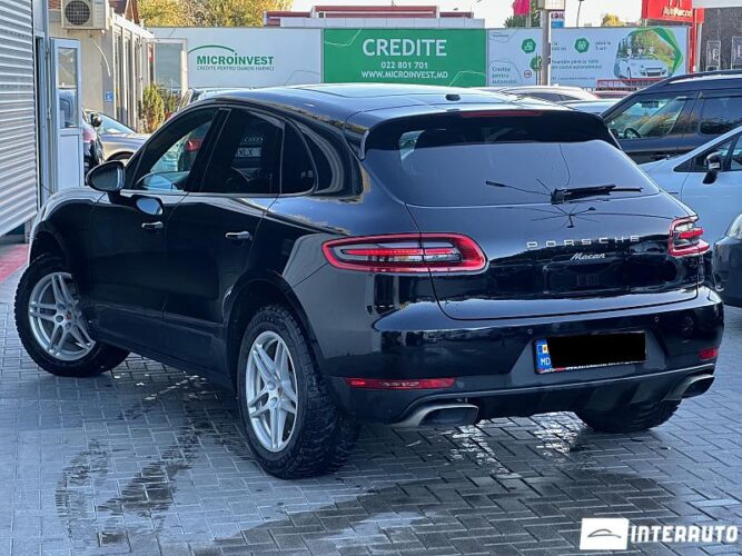 Porsche Macan 35 interauto-car