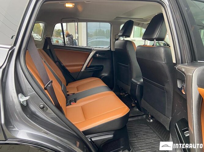 Toyota Rav-4 50 interauto-car