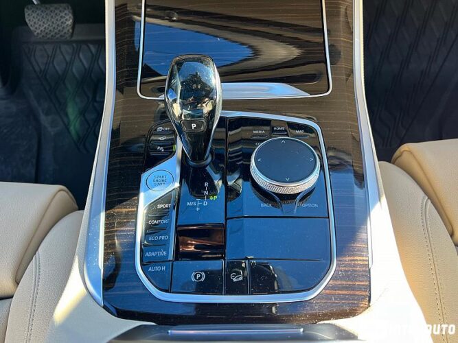 BMW X5 4.0i 48 interauto-car