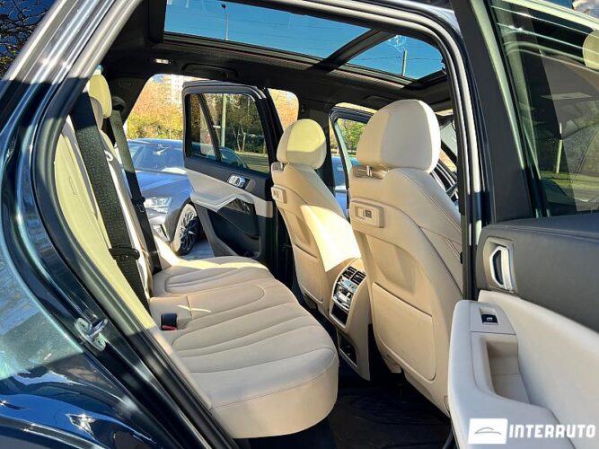 BMW X5 4.0i 51 interauto-car