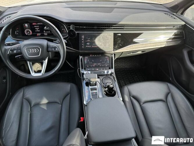 Audi Q7 55 interauto-car