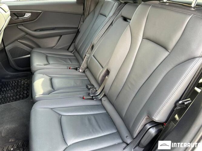 Audi Q7 57 interauto-car