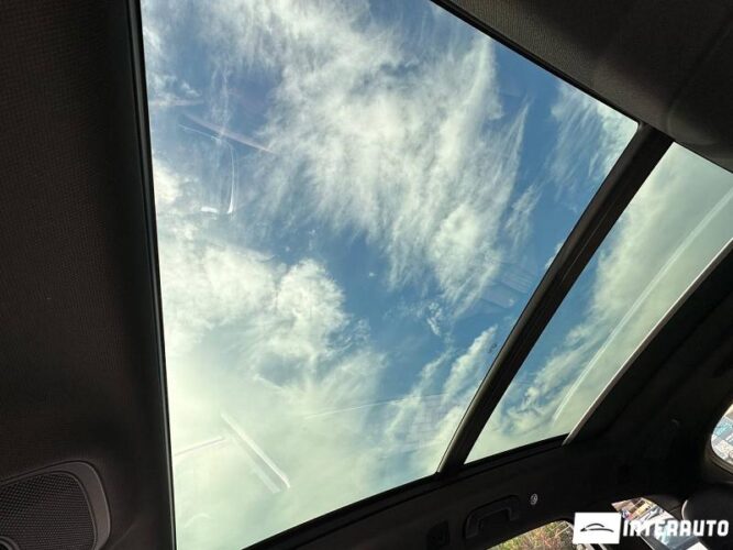 Audi Q7 44 interauto-car