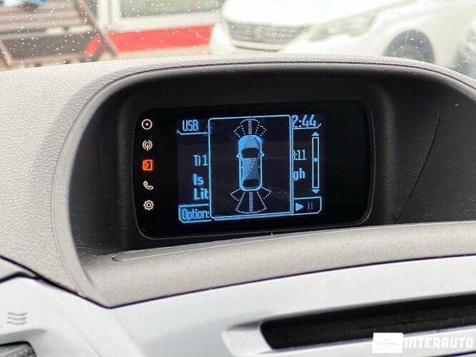 Ford Transit 38 interauto-car