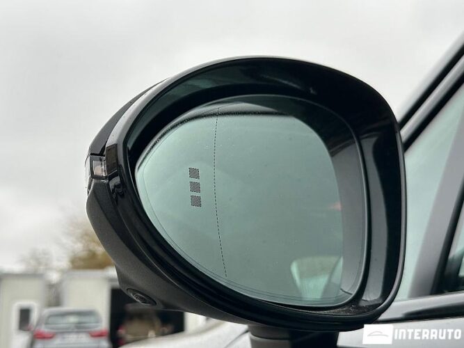 Porsche Cayenne E-Hybrid Coupe 43 interauto-car