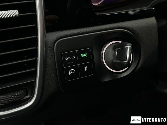 Porsche Cayenne E-Hybrid Coupe 50 interauto-car