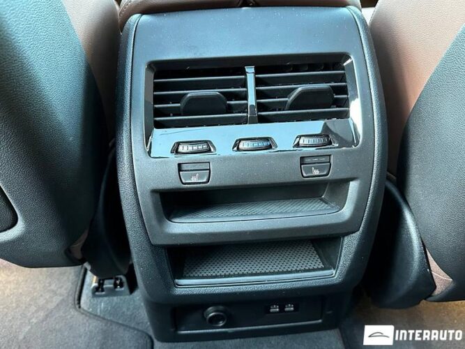 BMW X5 5.0e 56 interauto-car