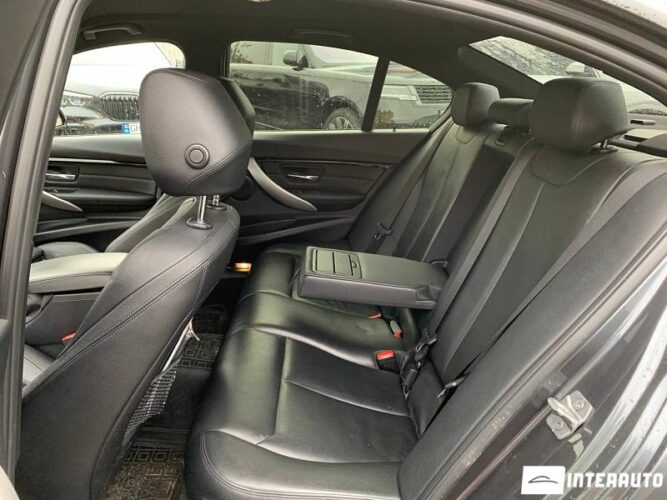 bmw 330E 2016