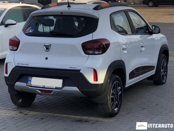 Dacia Spring 32 interauto-car