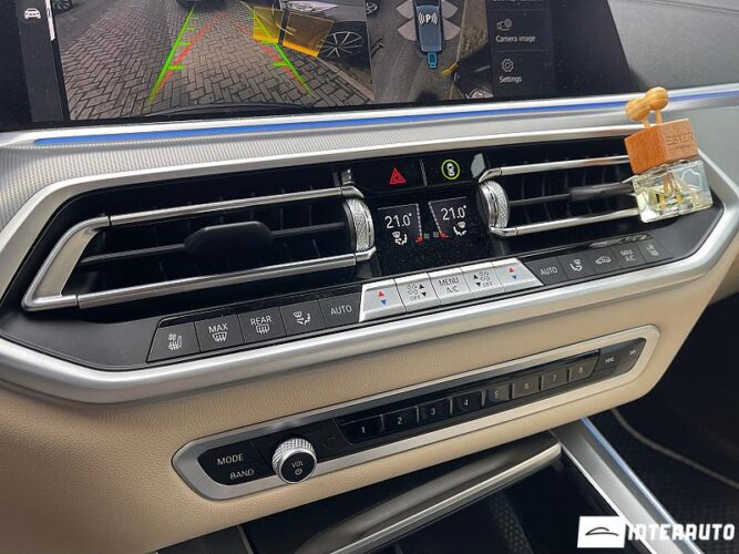 BMW X5 4.5e 47 interauto-car