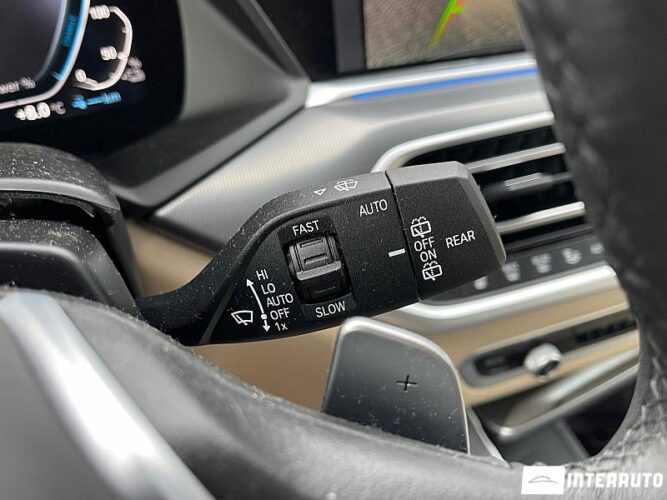 BMW X5 4.5e 55 interauto-car