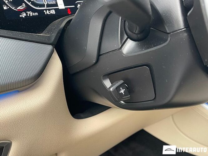 BMW X5 4.5e 52 interauto-car