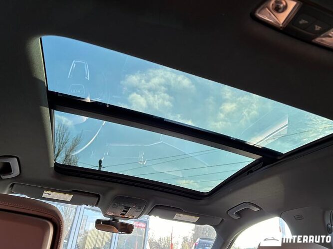 Audi Q3 49 interauto-car