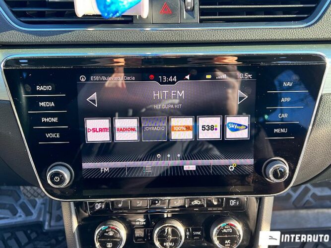 Skoda Superb 45 interauto-car