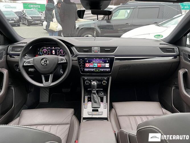 Skoda Superb 49 interauto-car