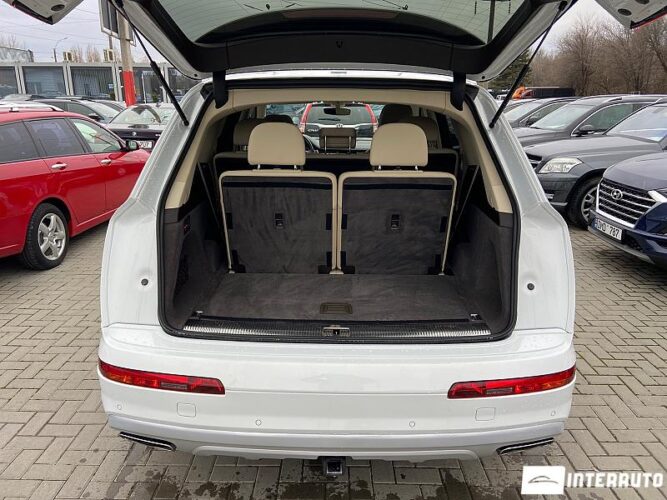 Audi Q7 37 interauto-car
