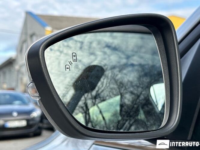 Ford Focus 39 interauto-car