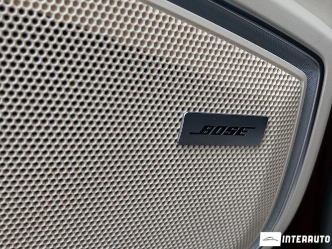 Porsche Panamera 4 47 interauto-car