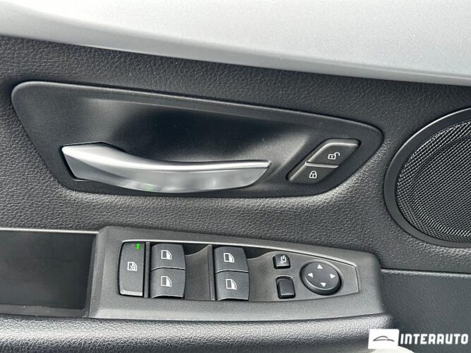 BMW 216d 48 interauto-car