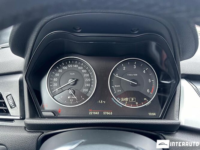 BMW 216d 43 interauto-car