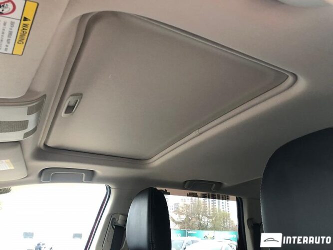 Mitsubishi Outlander 43 interauto-car