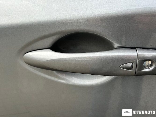 Nissan Pulsar 31 interauto-car