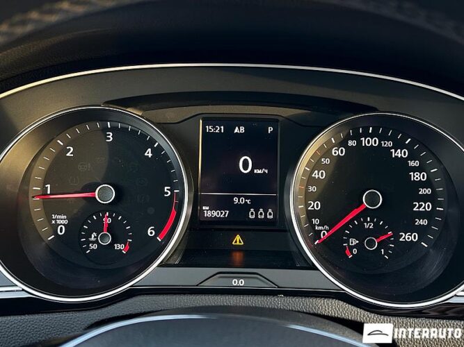 Volkswagen Passat 40 interauto-car