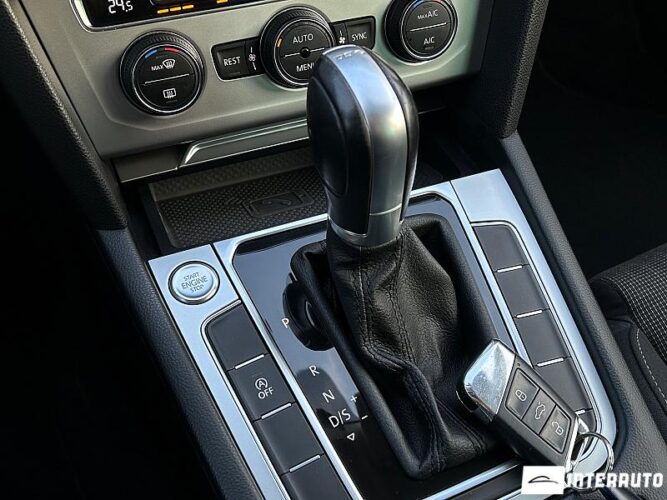 Volkswagen Passat 43 interauto-car