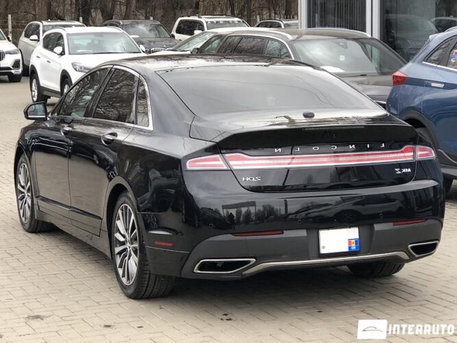 Lincoln MKZ 35 interauto-car