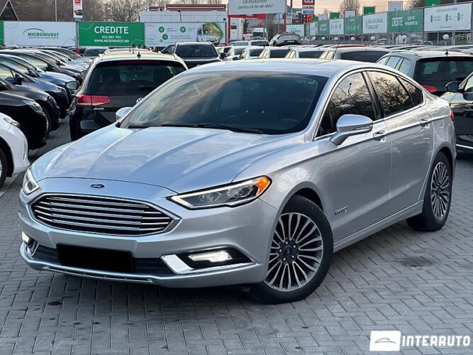 Ford Fusion 33 interauto-car
