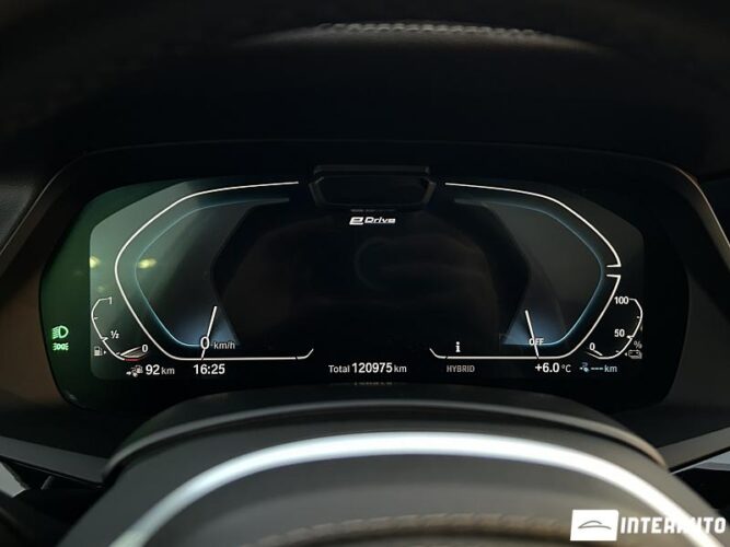 BMW X5 4.5e 46 interauto-car