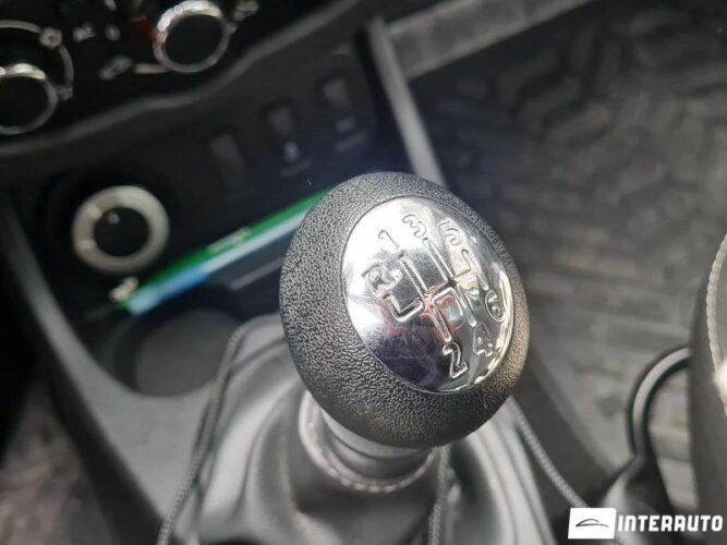 Dacia Duster 41 interauto-car