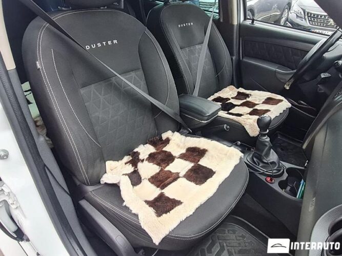 Dacia Duster 34 interauto-car