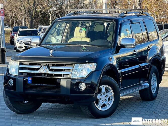 Mitsubishi Pajero 34 interauto-car