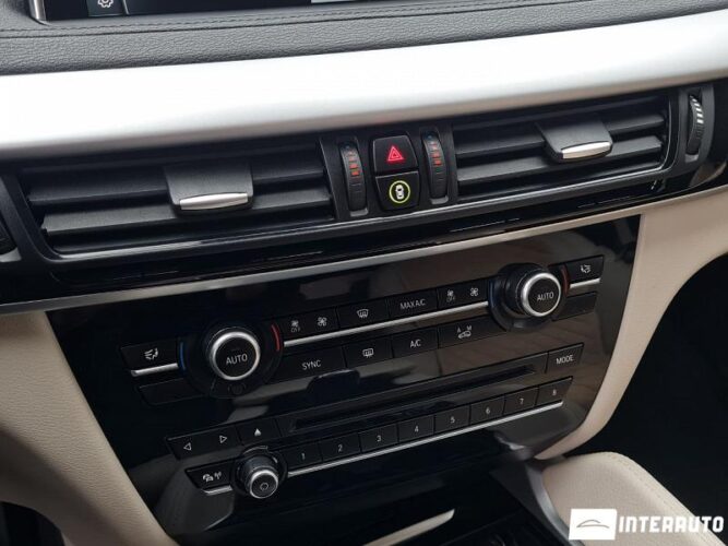 BMW X6 3.0D 37 interauto-car