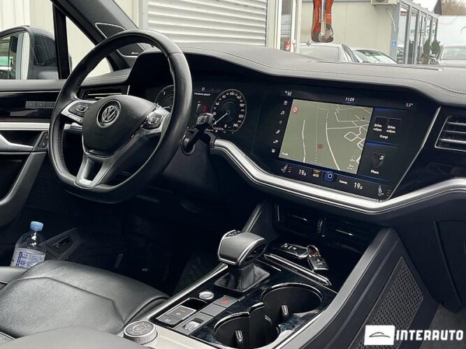 Volkswagen Touareg 40 interauto-car