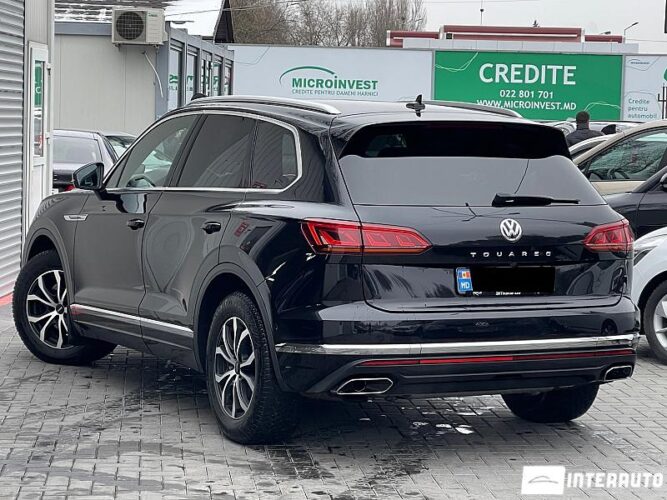Volkswagen Touareg 37 interauto-car