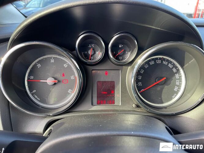 Opel Astra 43 interauto-car