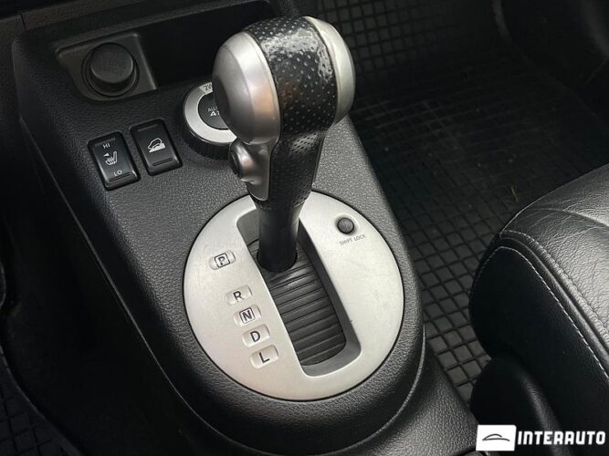 Nissan X-Trail 53 interauto-car